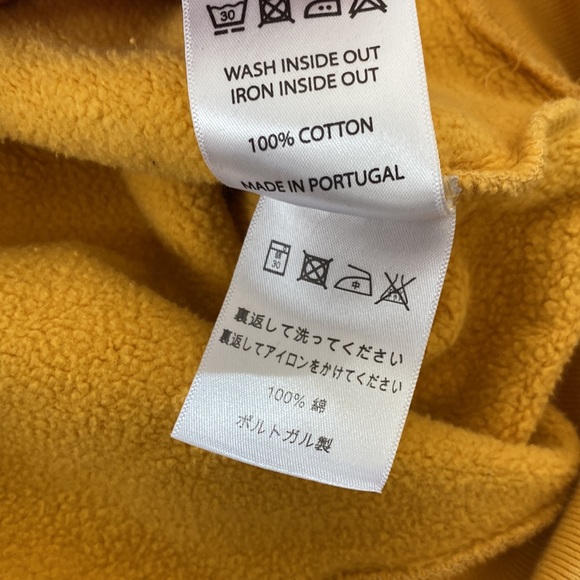 Polar Yellow Simple Crewneck - Picture 6 of 6